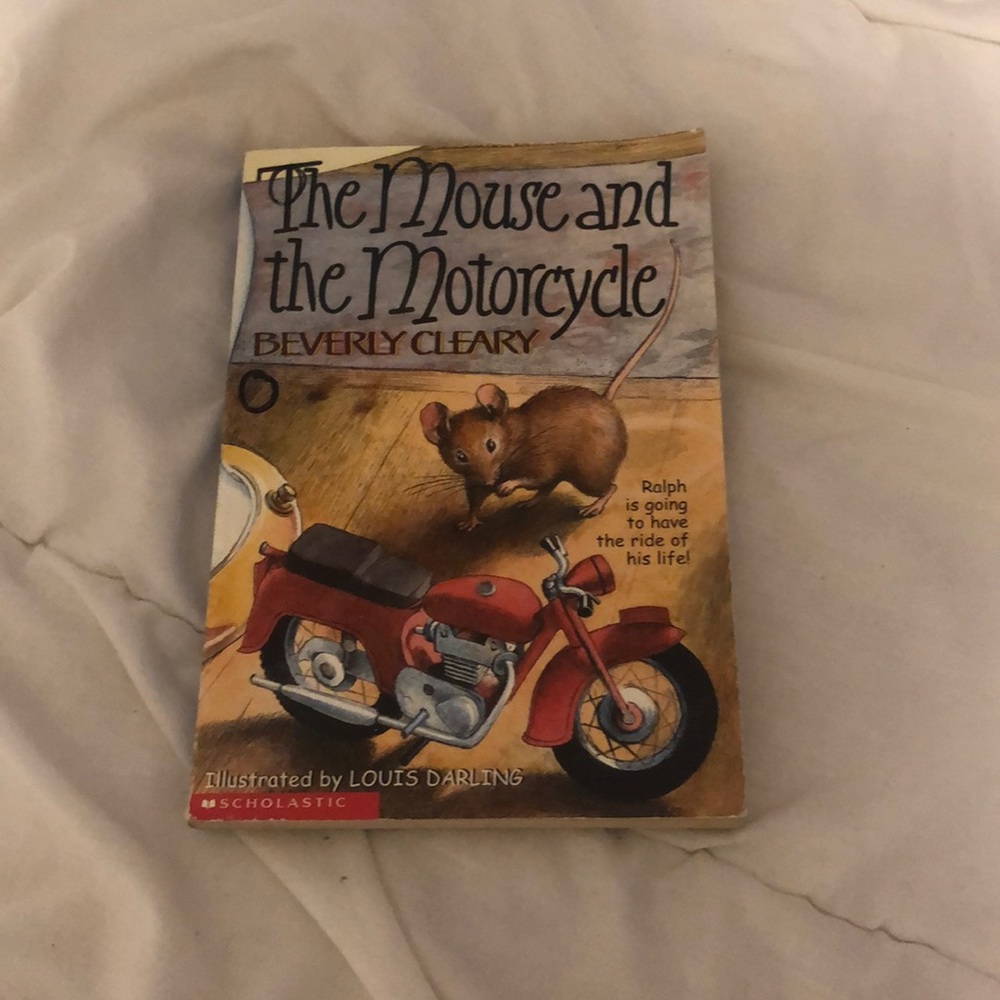 The mouse and the motorcycle by Beverly clearly book is in pristine condintion